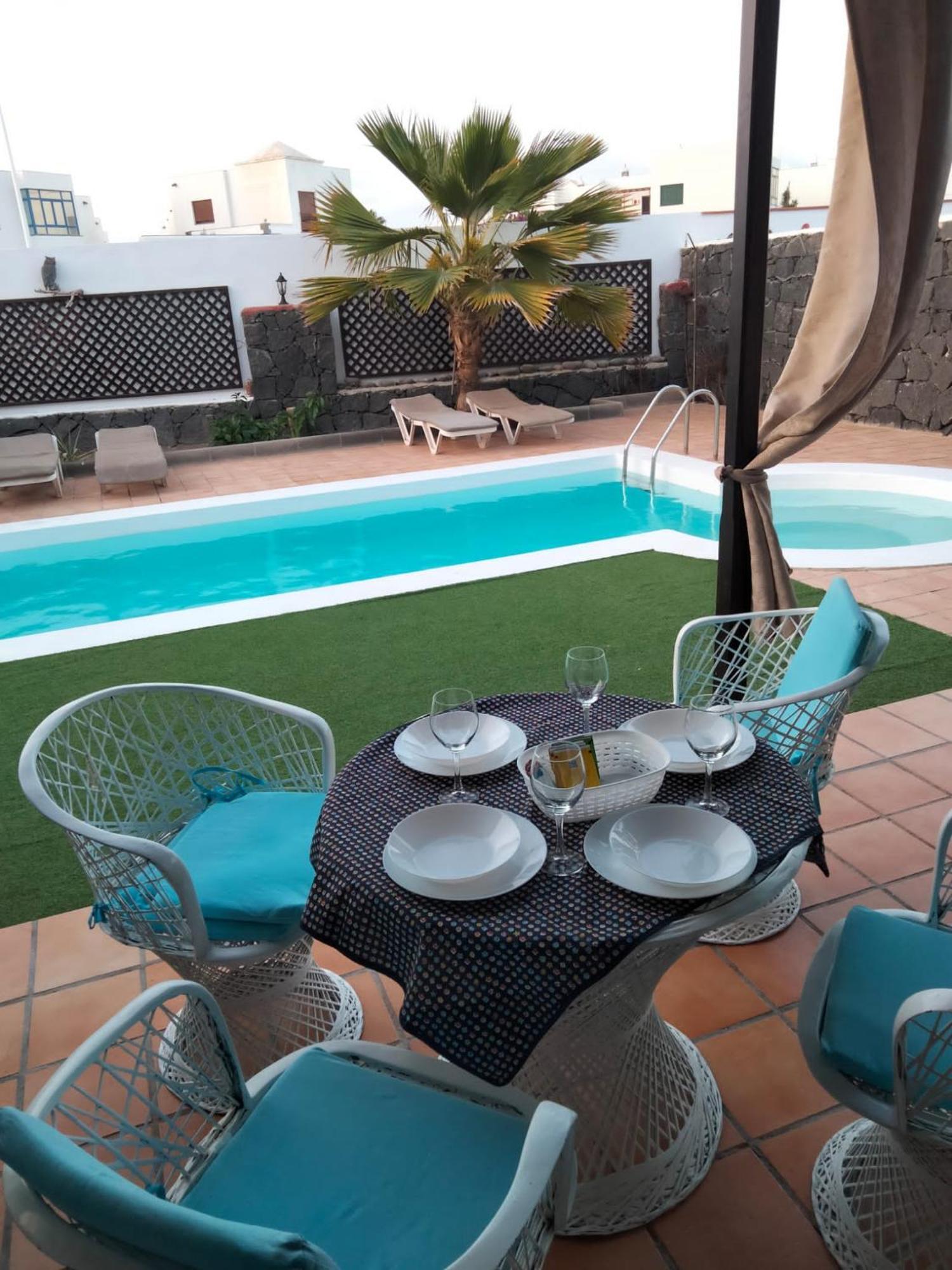 Lovely Villa Kiluka Heated Pool ปลายาบลังกา ภายนอก รูปภาพ